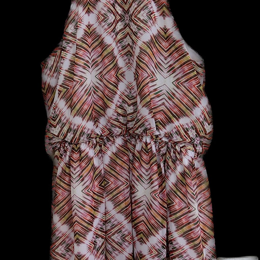 Like new summer dress, looks fantastic on! - Picture 3 of 3